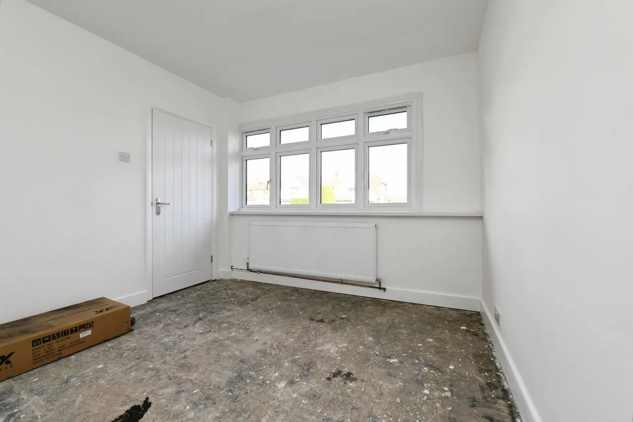 Eastern Road, RAYLEIGH, Essex, SS6, photo 17