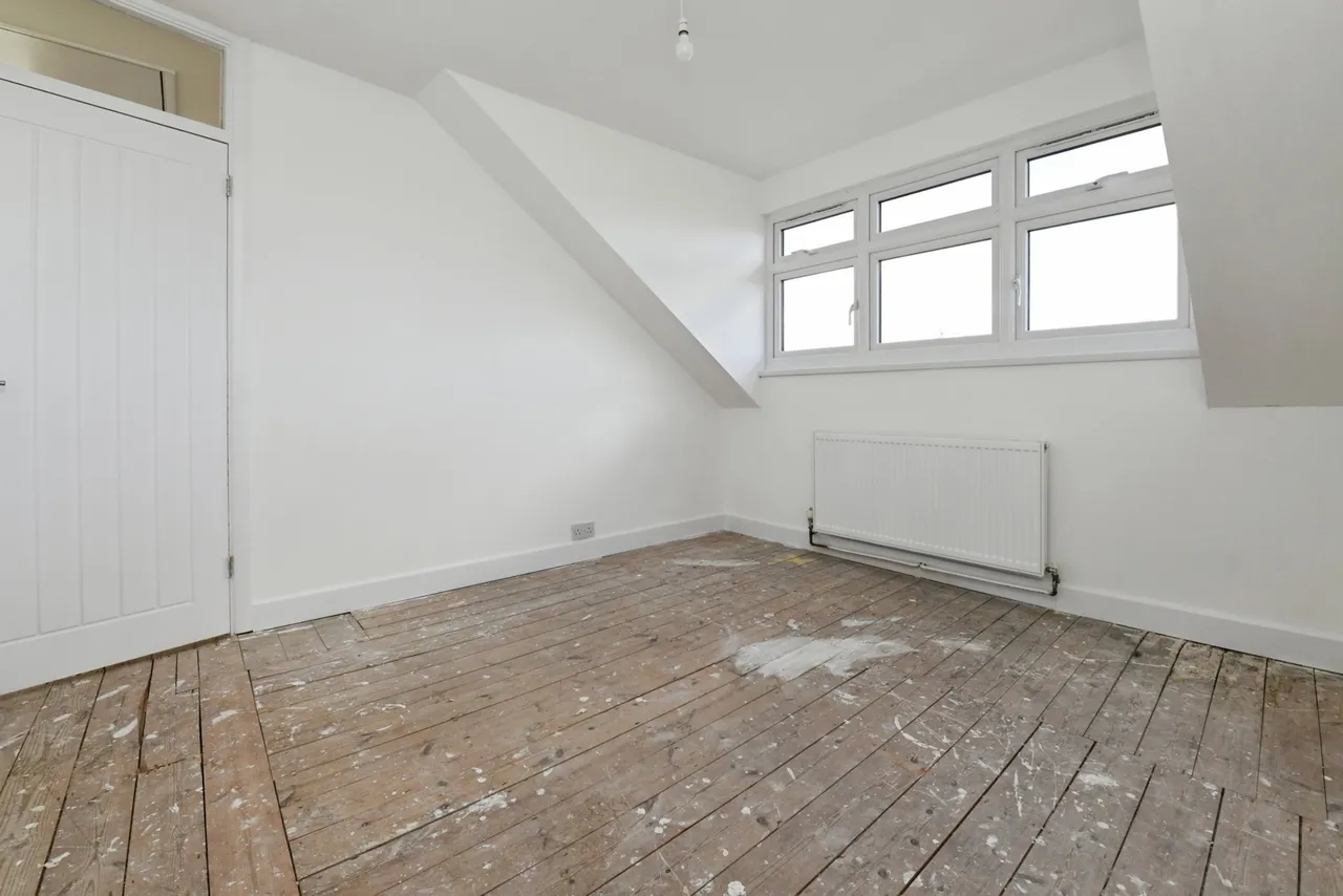 Eastern Road, RAYLEIGH, Essex, SS6, photo 12