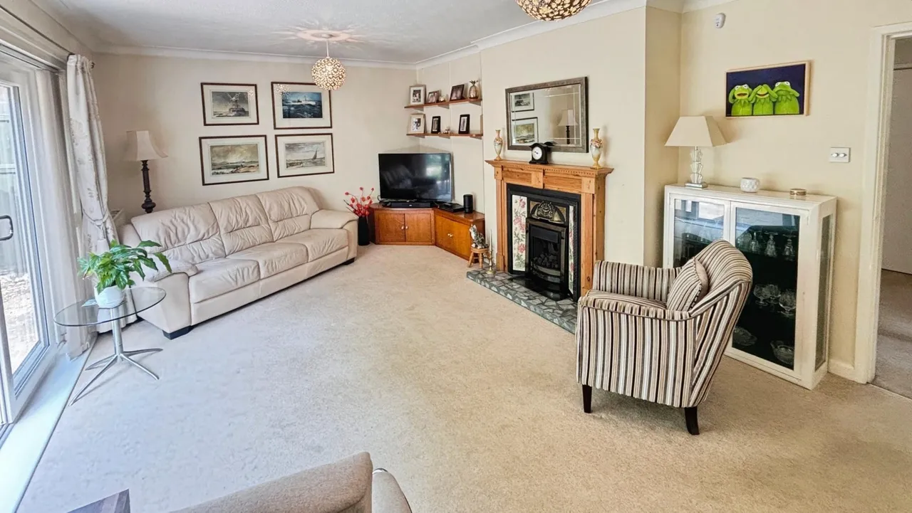 Park View Avenue, Branston, LN4, photo 4