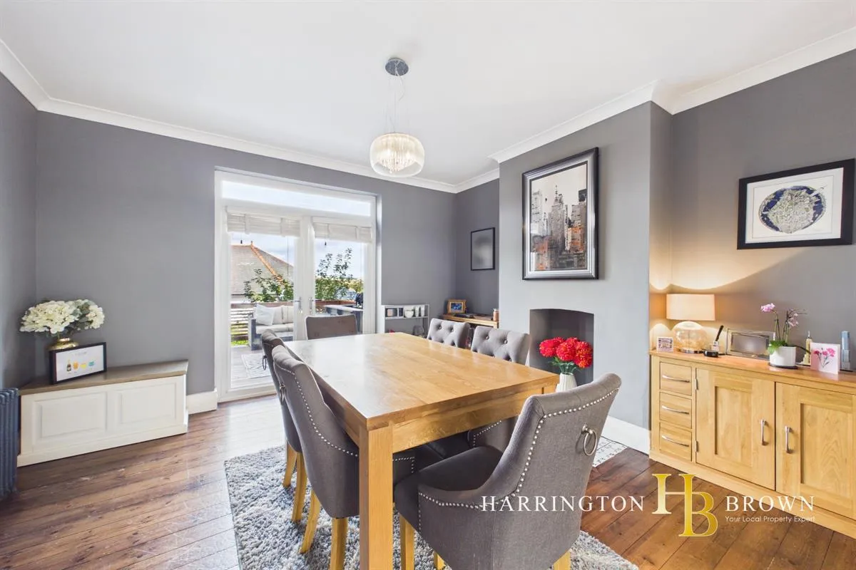 Benfieldside Road, Shotley Bridge, photo 8