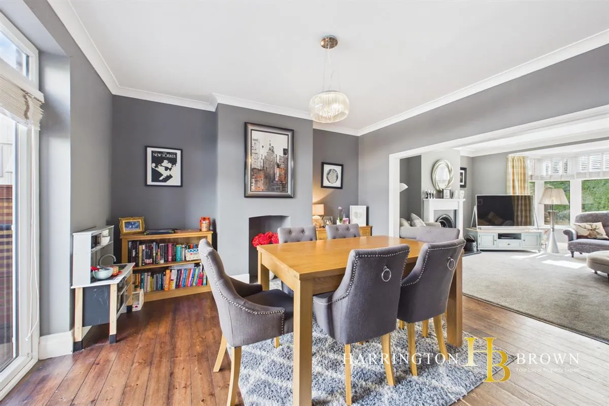 Benfieldside Road, Shotley Bridge, photo 14