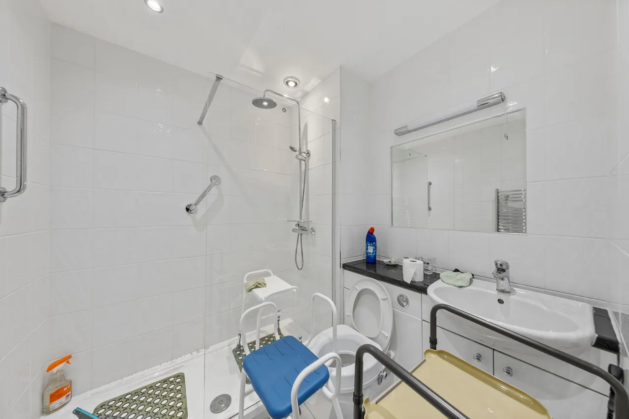 Foxdale Court, Appleton, Warrington, Warrington, WA4 5BS, photo 9