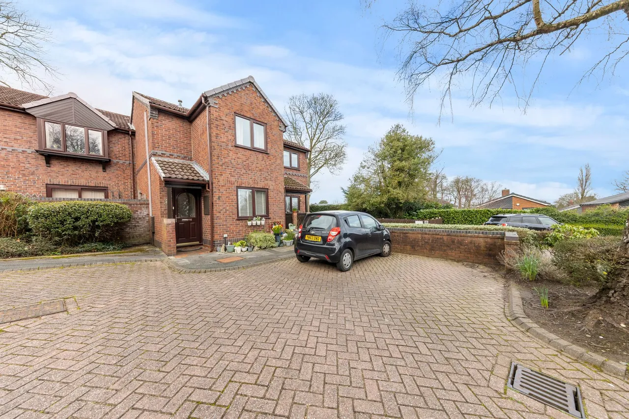 Foxdale Court, Appleton, Warrington, Warrington, WA4 5BS, photo 13