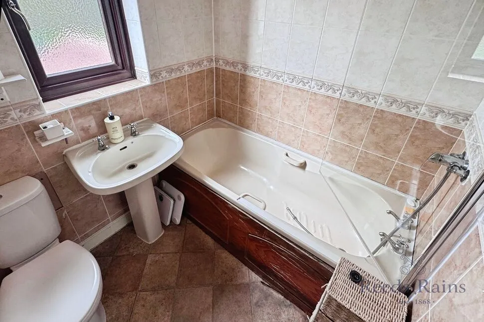 Park Lane, Barlow, YO8, photo 9