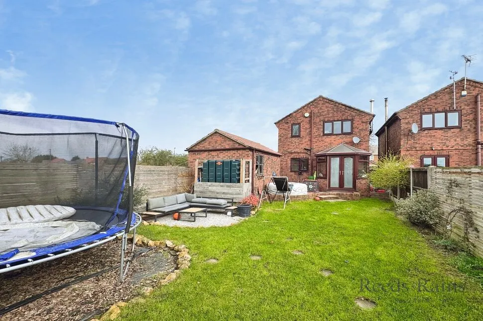 Park Lane, Barlow, YO8, photo 20