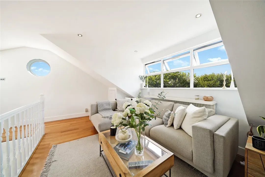 Maygrove Road, West Hampstead, London, NW6, photo 9