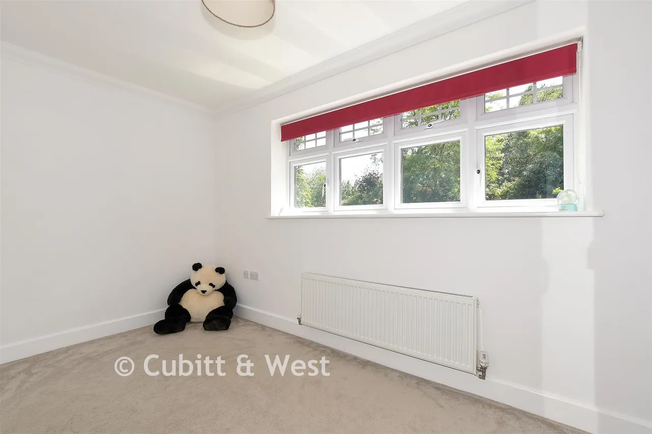 Tupwood Gardens, Caterham, CR3, photo 17