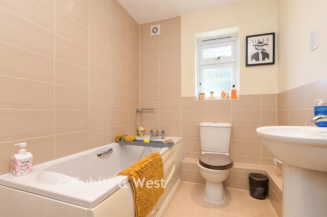Tupwood Gardens, Caterham, CR3, photo 19