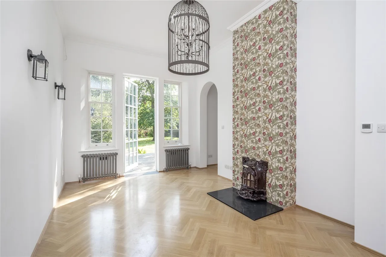 Coombe Hill Road, Kingston upon Thames, KT2, photo 7