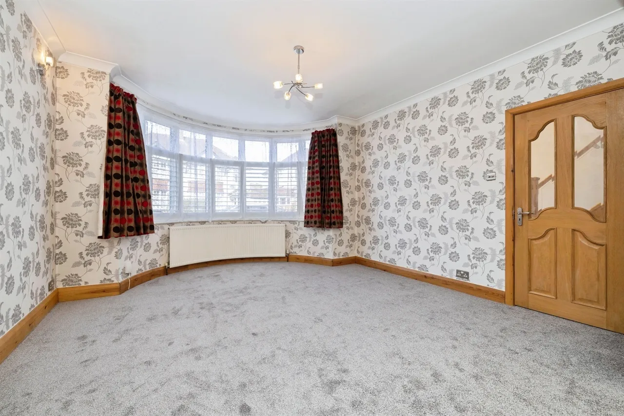 Swiss Avenue, Watford, WD18, photo 10