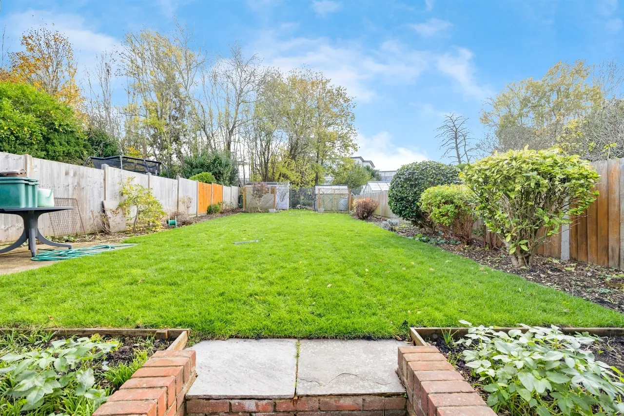 Swiss Avenue, Watford, WD18, photo 6