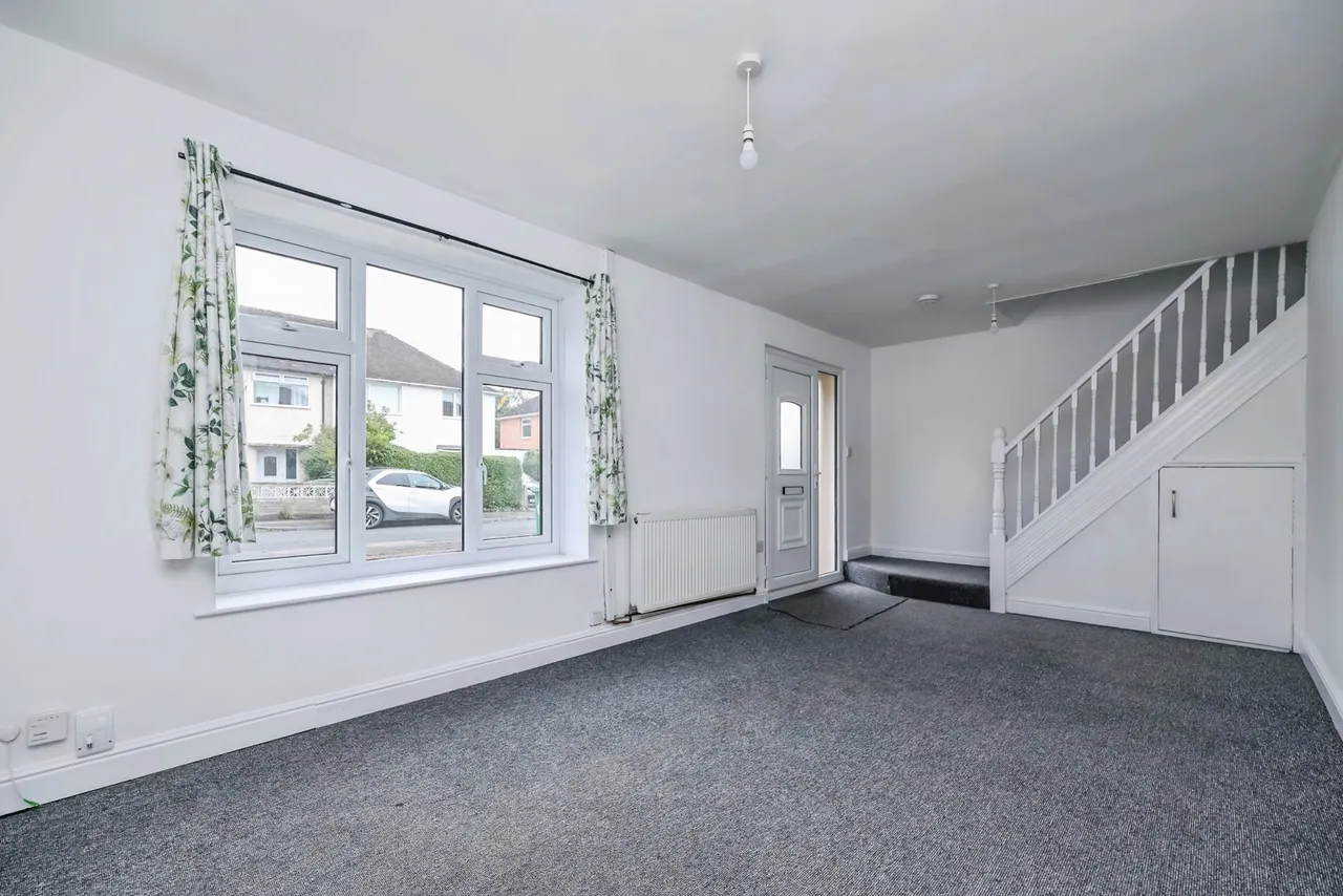 Foxearth Avenue, Clifton, NG11, photo 3