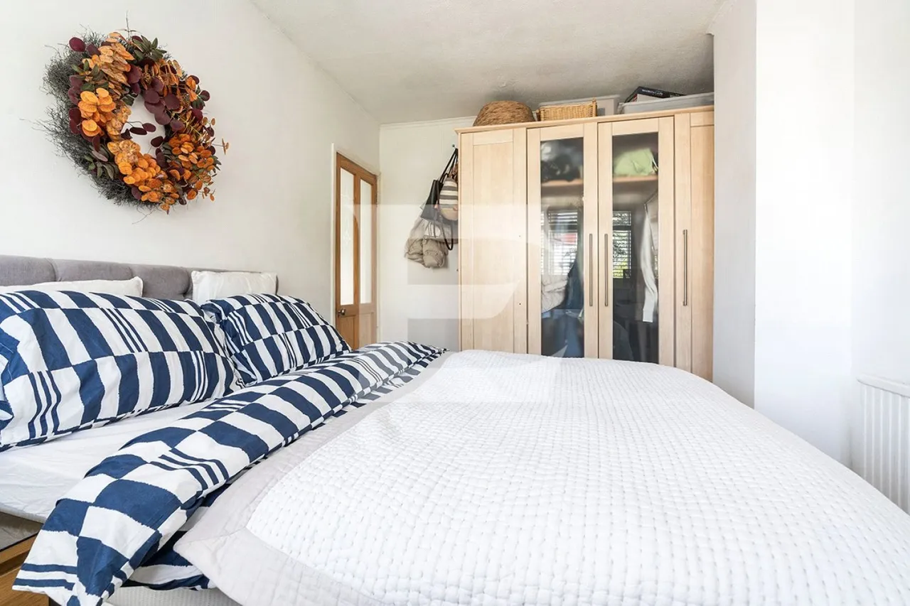 Grants Close, Mill Hill, NW7, photo 14