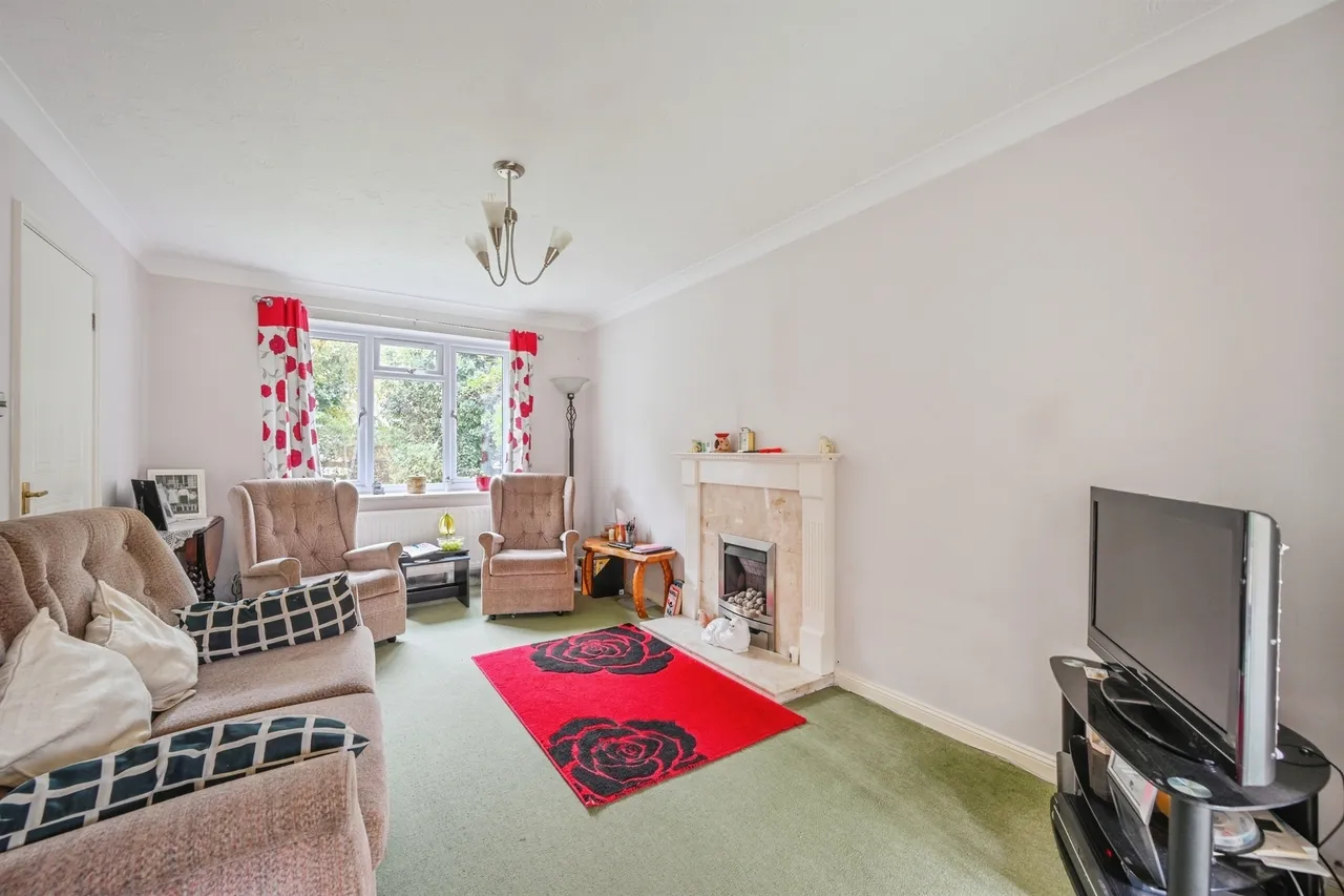 Robin Close, Uttoxeter, photo 7