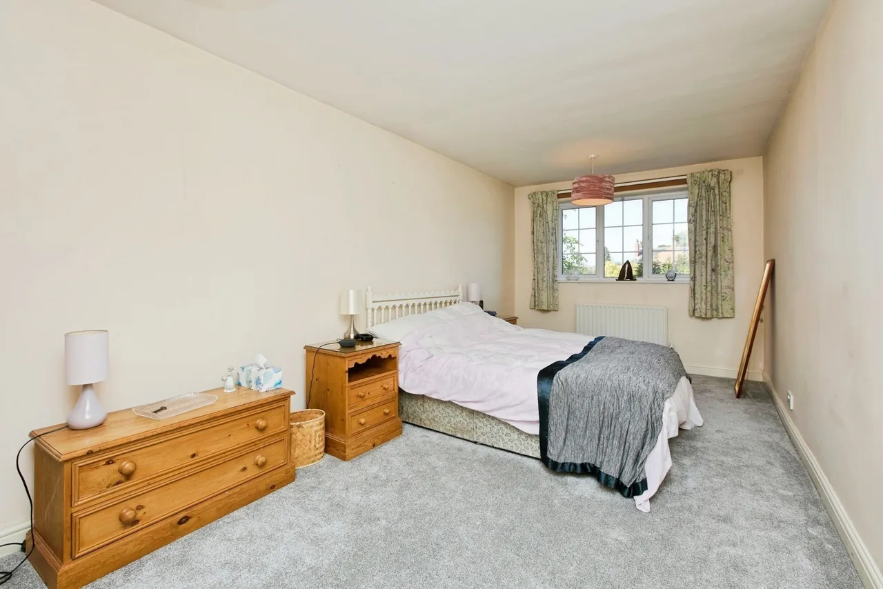 Cleveland Avenue, Long Eaton, NG10, photo 17