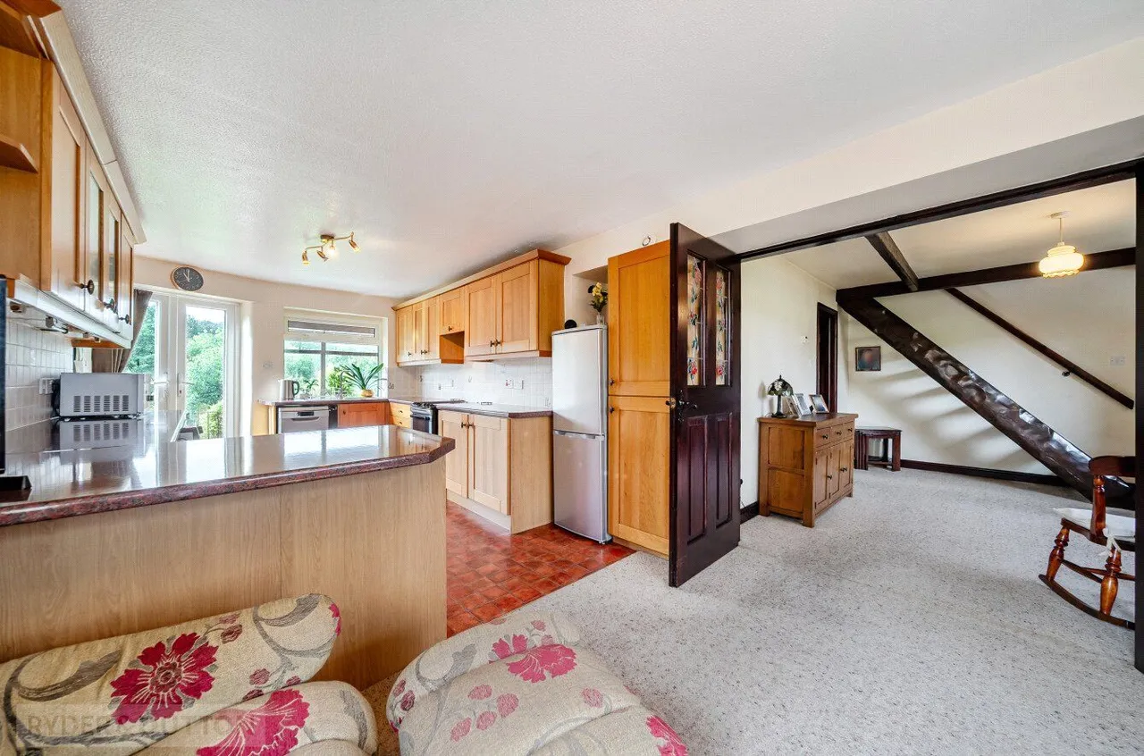 Coombes Lane, Charlesworth, SK13, photo 10