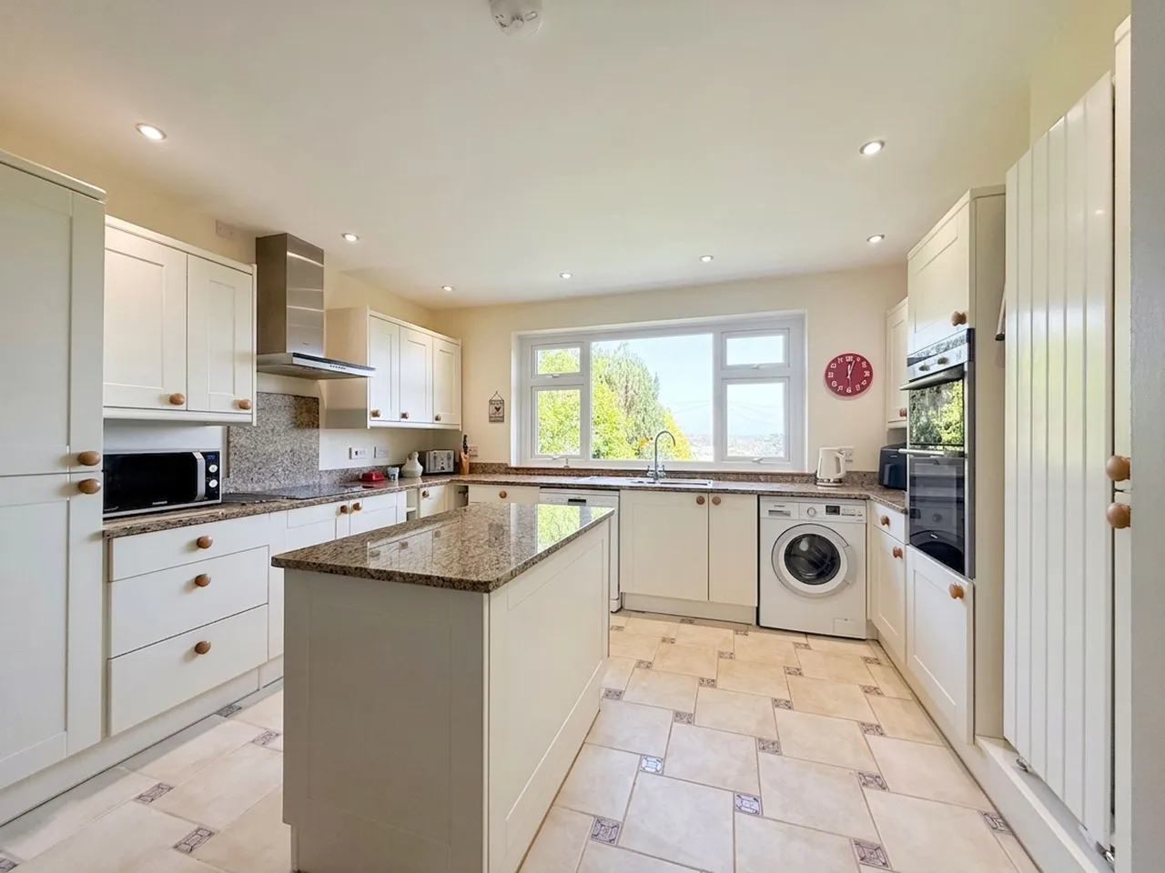 Tredova Crescent, Falmouth, TR11, photo 8