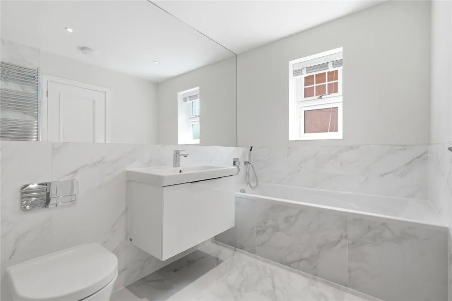 Bakeham Lane, Englefield Green, TW20, photo 9