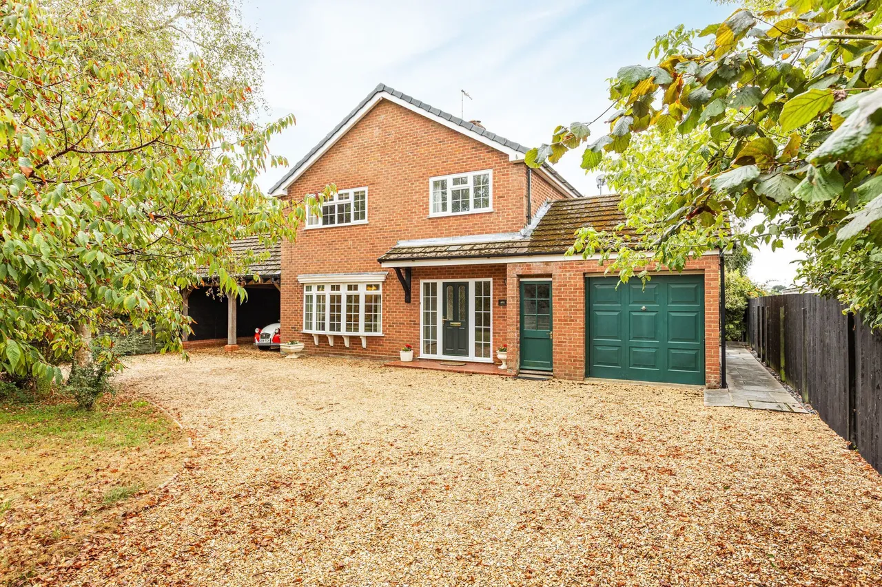 3 bed house for sale, Detached Spacious Home in Walpole St
