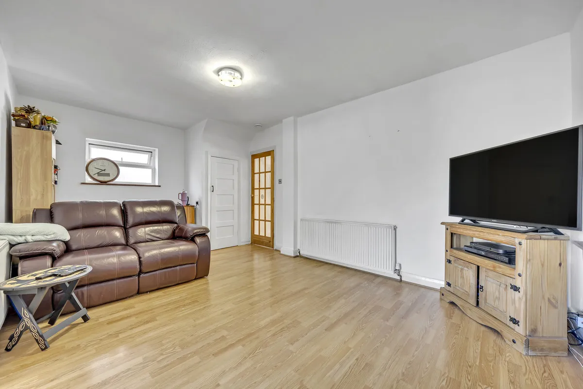 Clockhouse Lane, Romford, RM5, photo 9