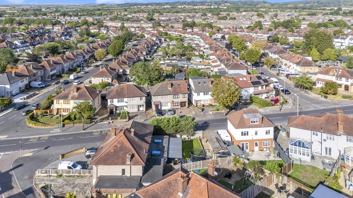 Clockhouse Lane, Romford, RM5, photo 21