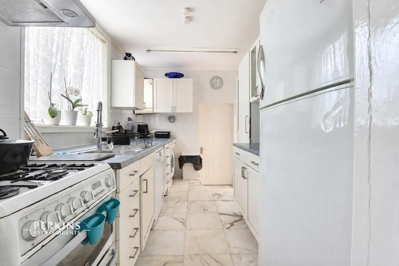 Berkhamsted Avenue, Wembley, HA9, photo 5