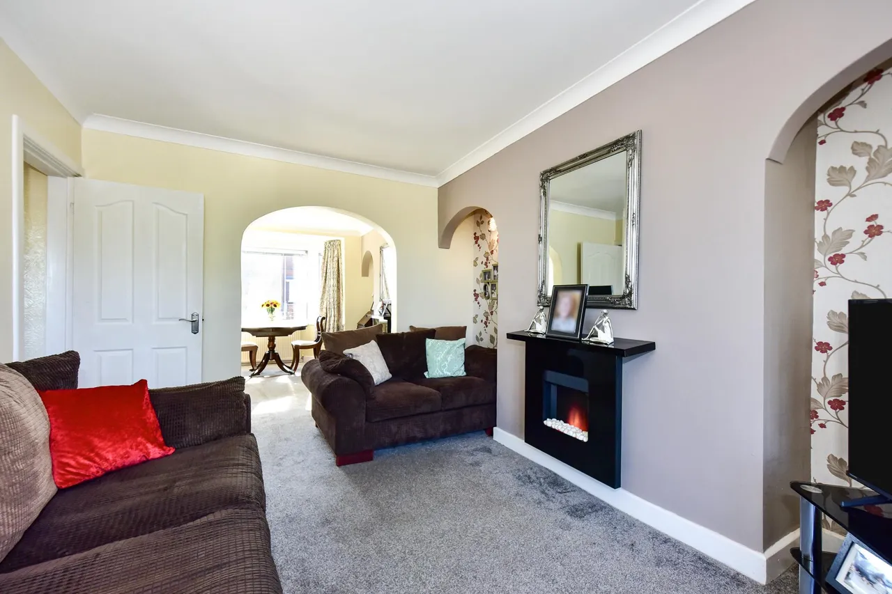 Highfield Road, Greasbrough, S61, photo 6