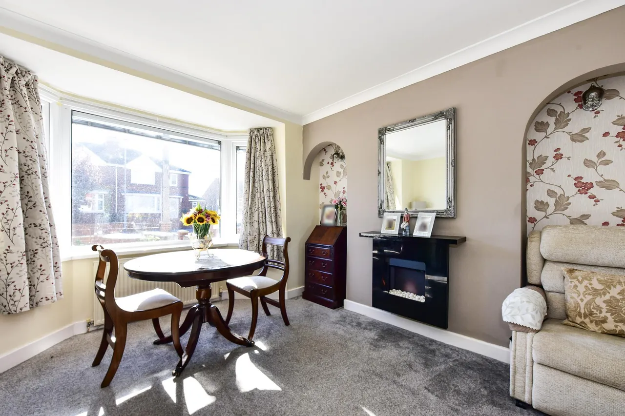 Highfield Road, Greasbrough, S61, photo 7