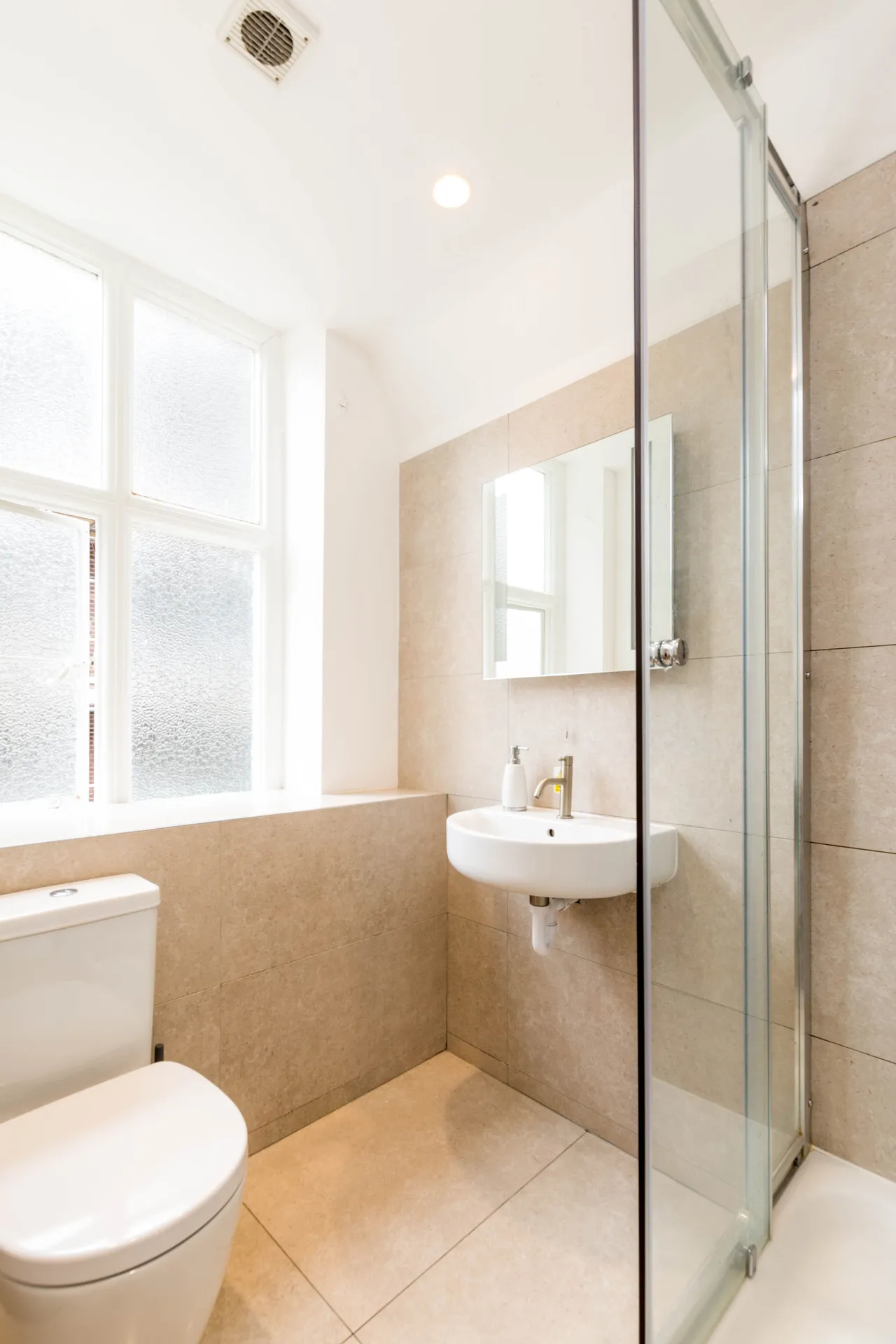 10c Kimmerston House, 1 Udall Street, London, photo 11