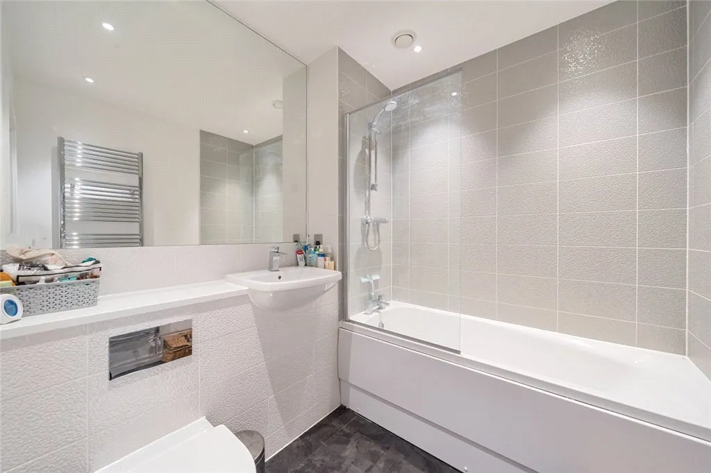 Rolfe Terrace, SE18, photo 9