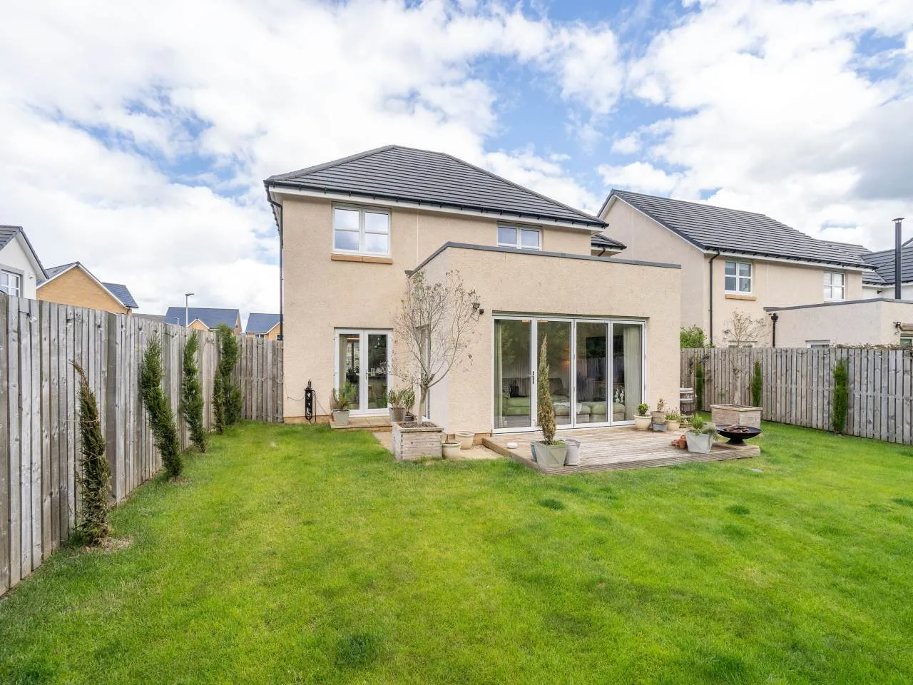 Shiel Hall Circle, Rosewell, EH24 9DE, photo 30