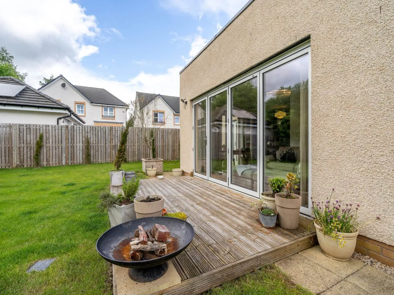 Shiel Hall Circle, Rosewell, EH24 9DE, photo 31