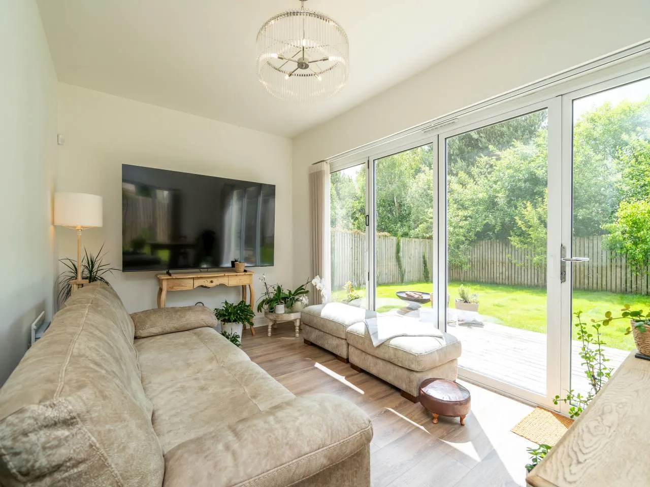 Shiel Hall Circle, Rosewell, EH24 9DE, photo 12