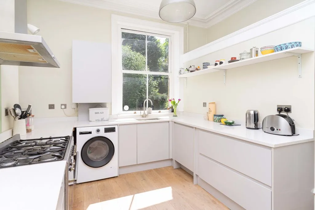 Birdhurst Rise, South Croydon CR2 7EJ, photo 9