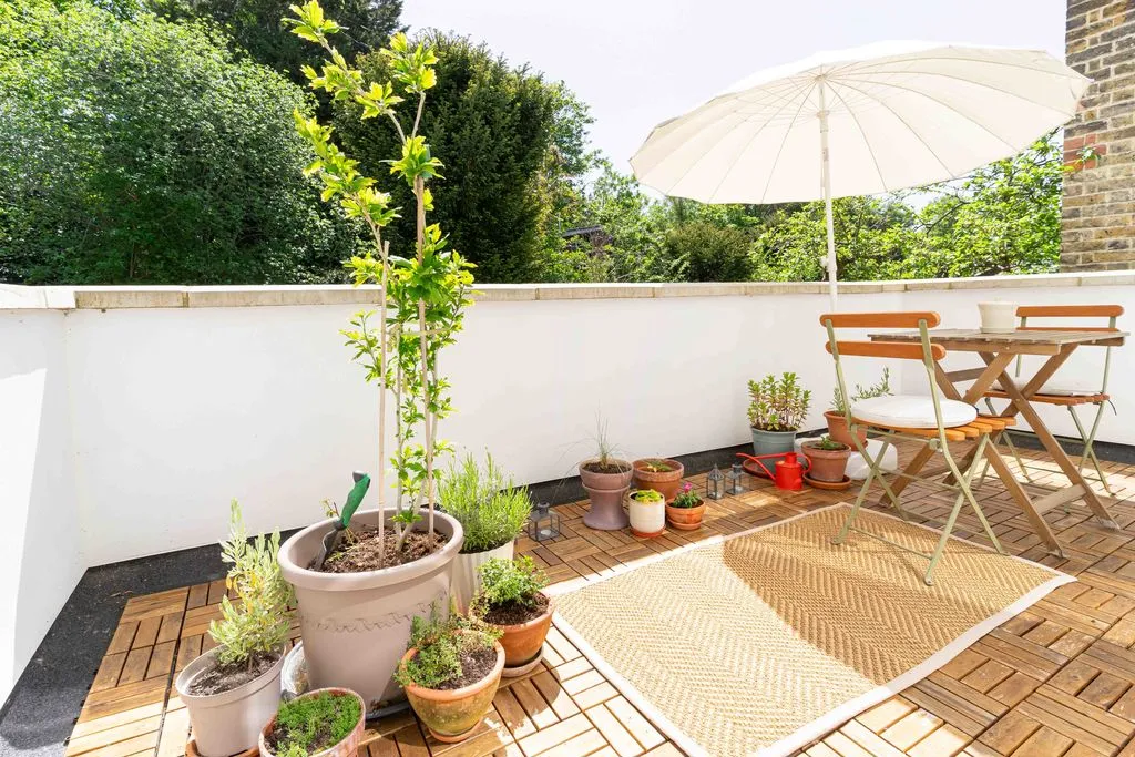 Birdhurst Rise, South Croydon CR2 7EJ, photo 3