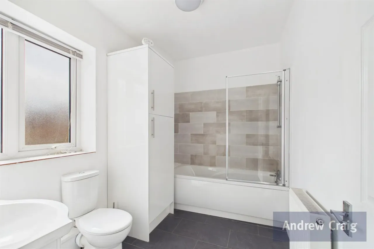 Birchington Avenue, South Shields, NE33, photo 3