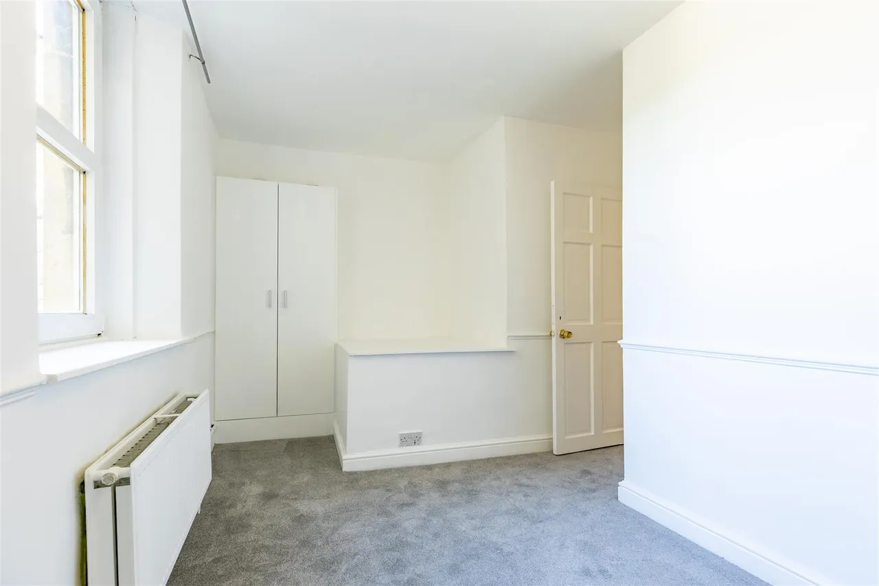 Ashton Road, Siddington, GL7, photo 18