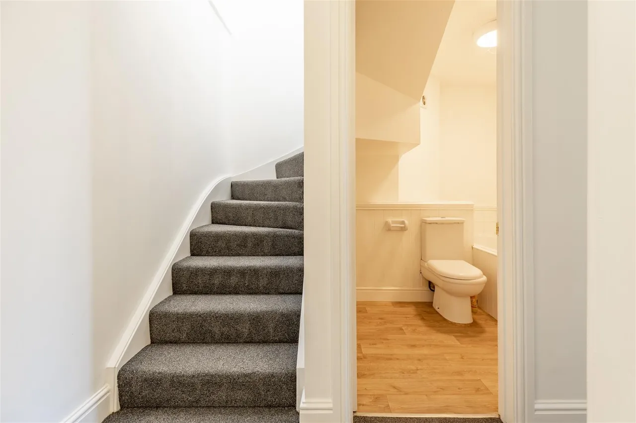 Ashton Road, Siddington, GL7, photo 22