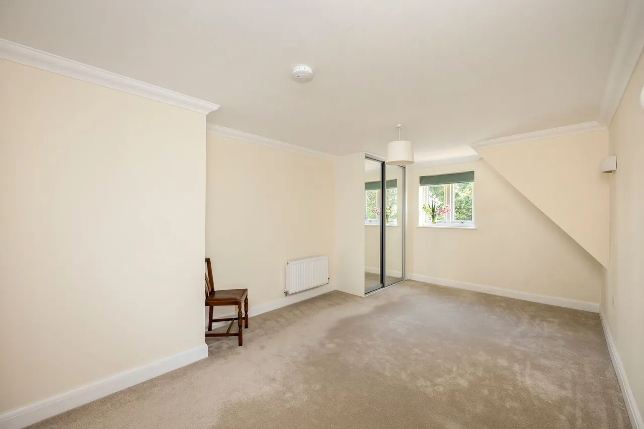 Bolnore Road, Fleur De Lis, RH16, photo 11