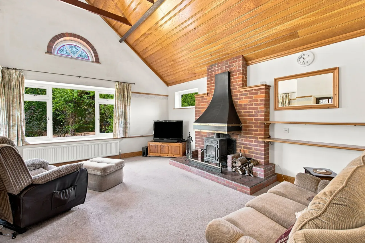 Chalkshire Road, Aylesbury, HP17, photo 12