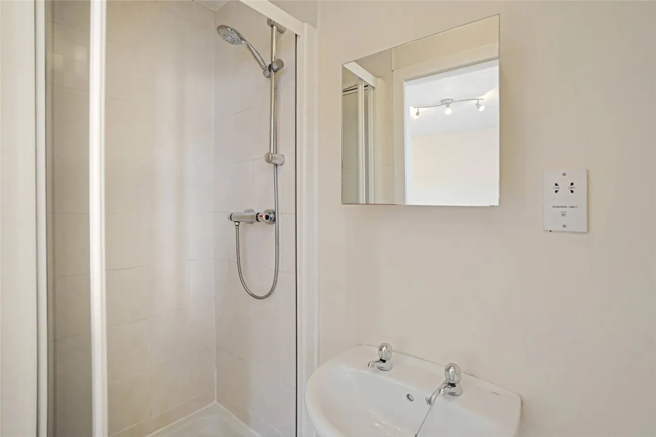Birrell Close, Kirkcaldy, Fife, KY1, photo 12