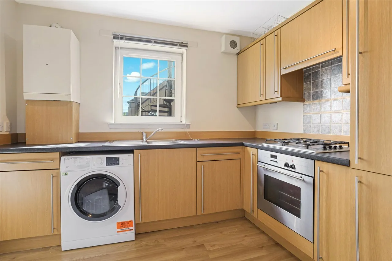 Birrell Close, Kirkcaldy, Fife, KY1, photo 6