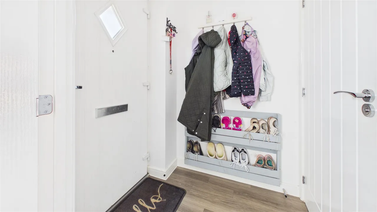 Craigmore Close, Bourne, photo 7