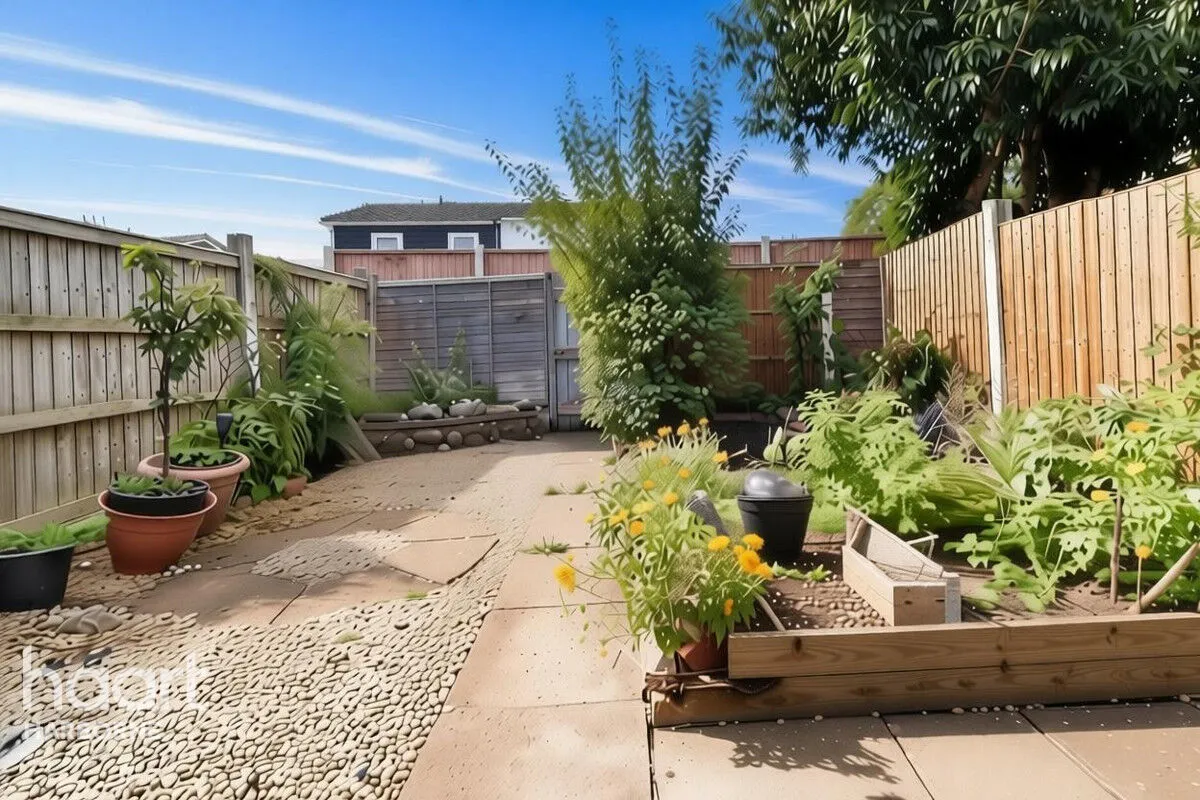 Rothesay Croft, Bartley Green, B32, photo 9