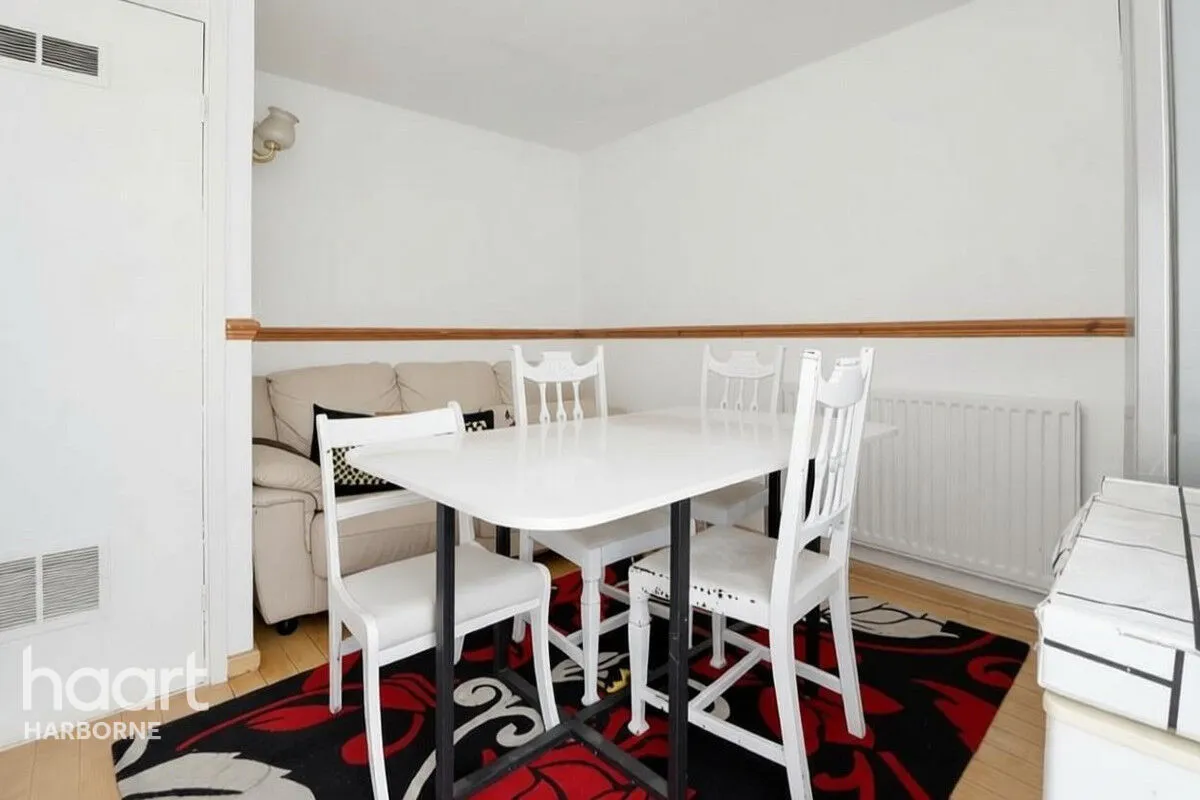 Rothesay Croft, Bartley Green, B32, photo 5