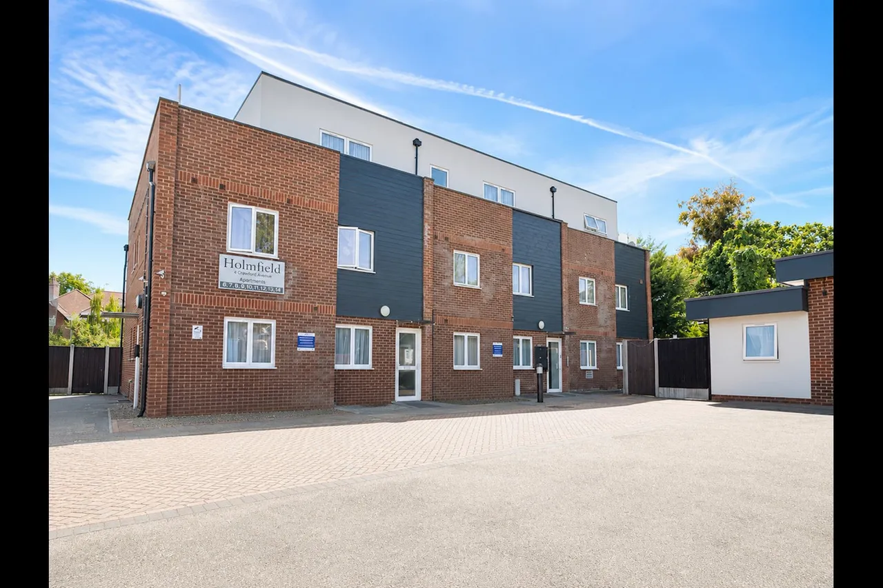 Crawford Avenue, HA0, photo 11