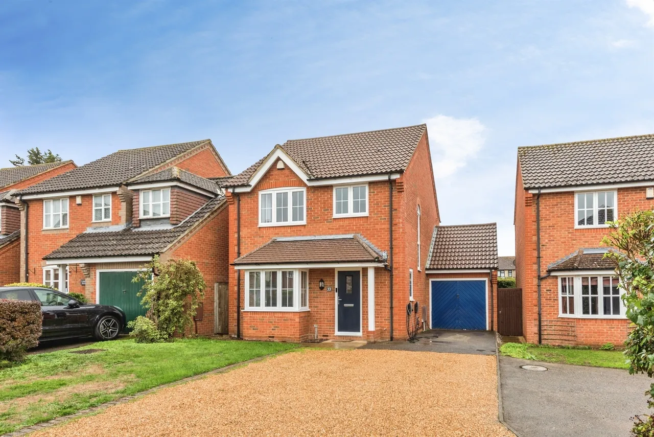 Sixpenny Lane, Chalgrove, OX44, photo 19