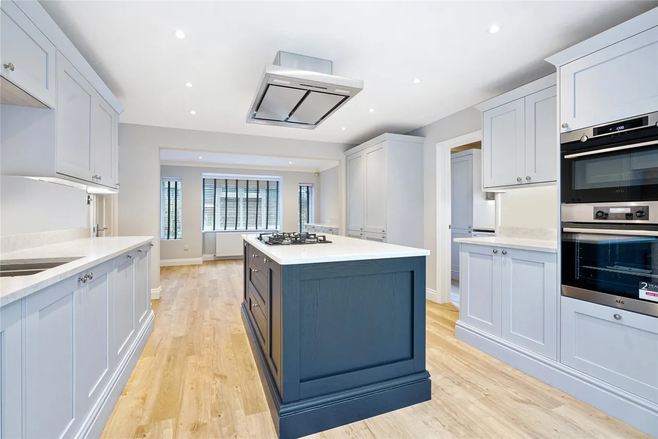 Clive Road, Esher, Surrey, KT10, photo 5