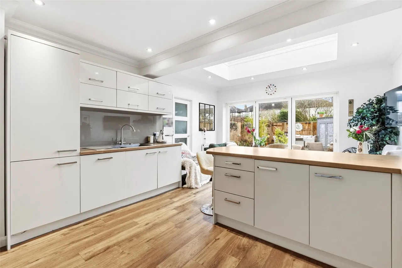 Hatherop Road, Hampton, TW12 2RF, photo 8