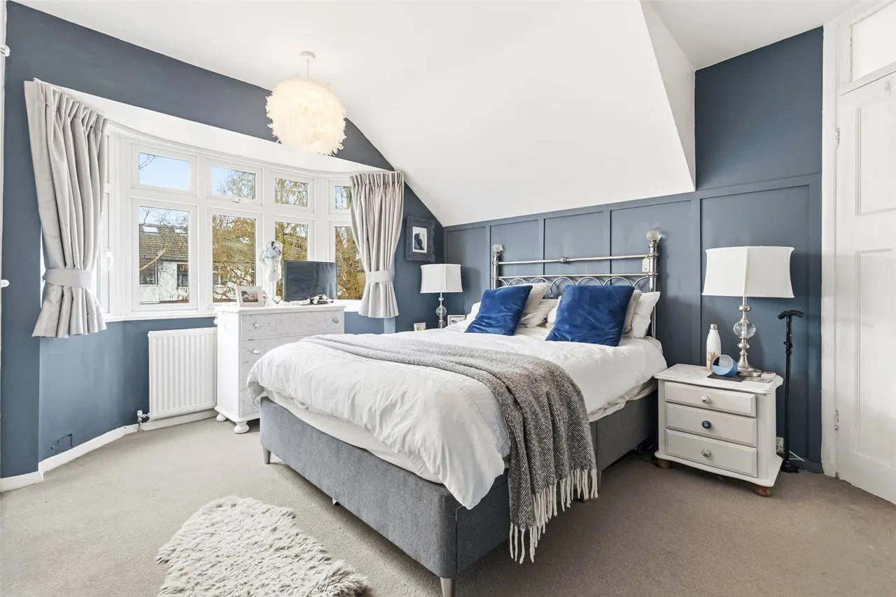 Hatherop Road, Hampton, TW12 2RF, photo 12